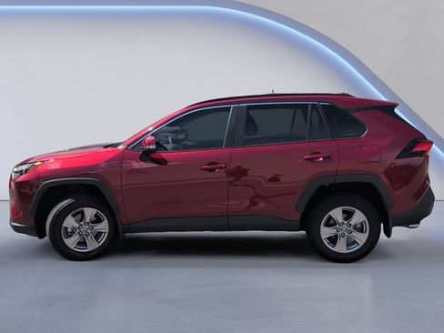 Used 2025 Toyota RAV4 XLE w/ Convenience Package FWD image 10