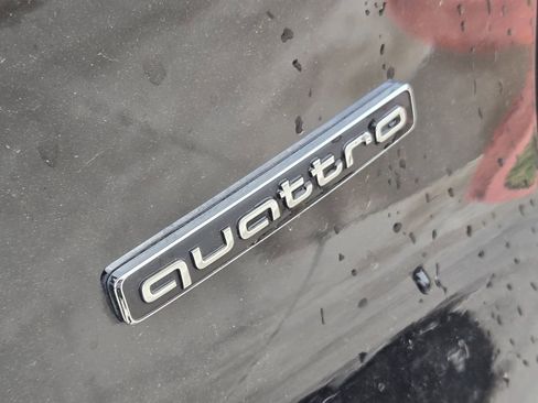 Certified 2025 Audi Q5 2.0T Premium image 14