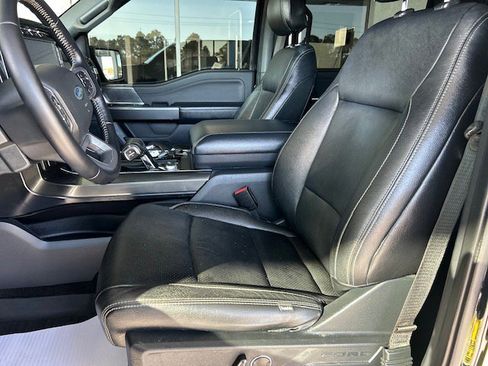 Used 2021 Ford F150 XLT w/ Equipment Group 302A High image 17