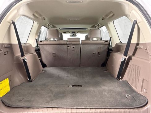 Used 2014 Lexus GX 460 w/ Premium Package AWD/4WD image 36