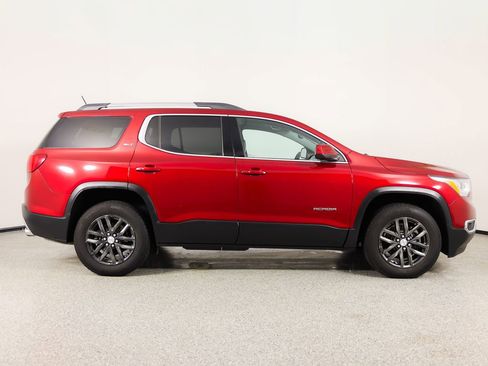 Used 2019 GMC Acadia SLT image 9