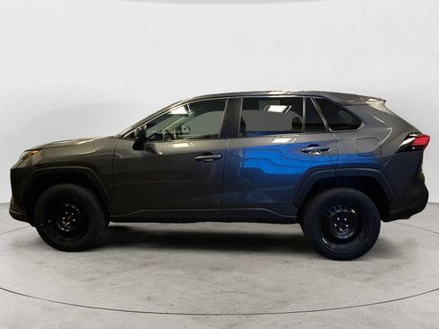 Used 2023 Toyota RAV4 LE AWD/4WD image 2