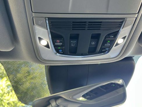 Used 2019 Acura RDX FWD w/ Advance Package image 18