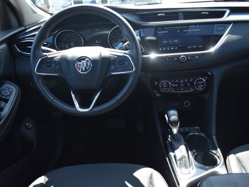 Used 2023 Buick Encore GX Select w/ Sport Touring Package FWD image 21