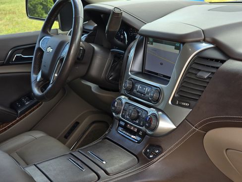 Used 2017 Chevrolet Tahoe Premier RWD image 40
