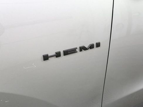 Used 2024 Dodge Durango R/T AWD/4WD image 7