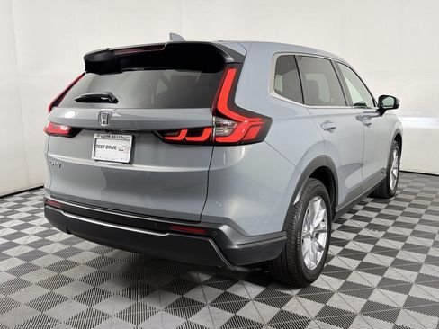 Used 2023 Honda CR-V EX-L image 6