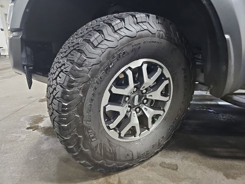 Used 2023 Ford F150 Raptor w/ Raptor Carbon Fiber Package image 33