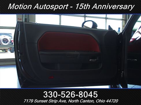 Used 2013 Dodge Challenger R/T RWD image 15
