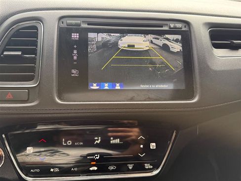 Used 2017 Honda HR-V EX-L image 13