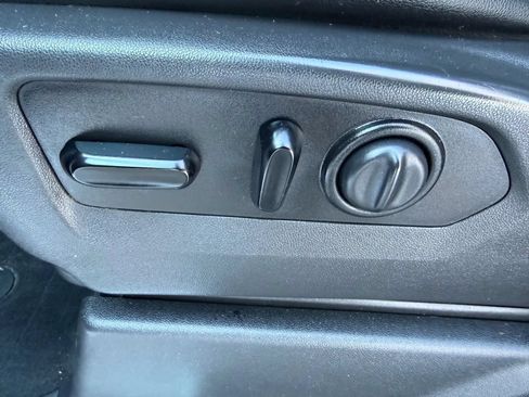 Used 2021 Chevrolet Silverado 1500 RST w/ All Star Edition Plus AWD/4WD image 18