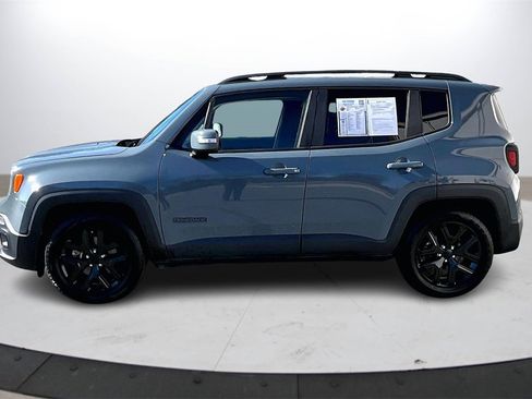 Certified 2018 Jeep Renegade Altitude image 6