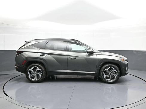Certified 2023 Hyundai Tucson Limited AWD/4WD image 5