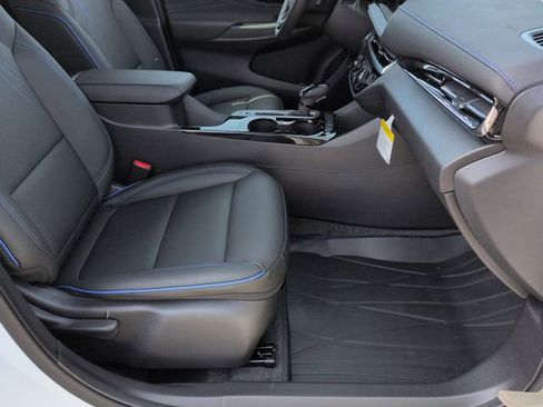New 2026 Buick Envista Sport Touring w/ Convenience I Package FWD image 24
