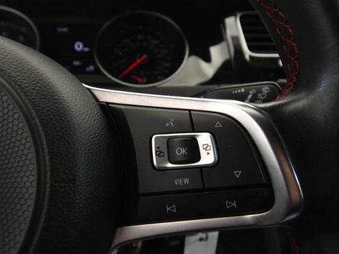 Used 2020 Volkswagen GTI S image 26