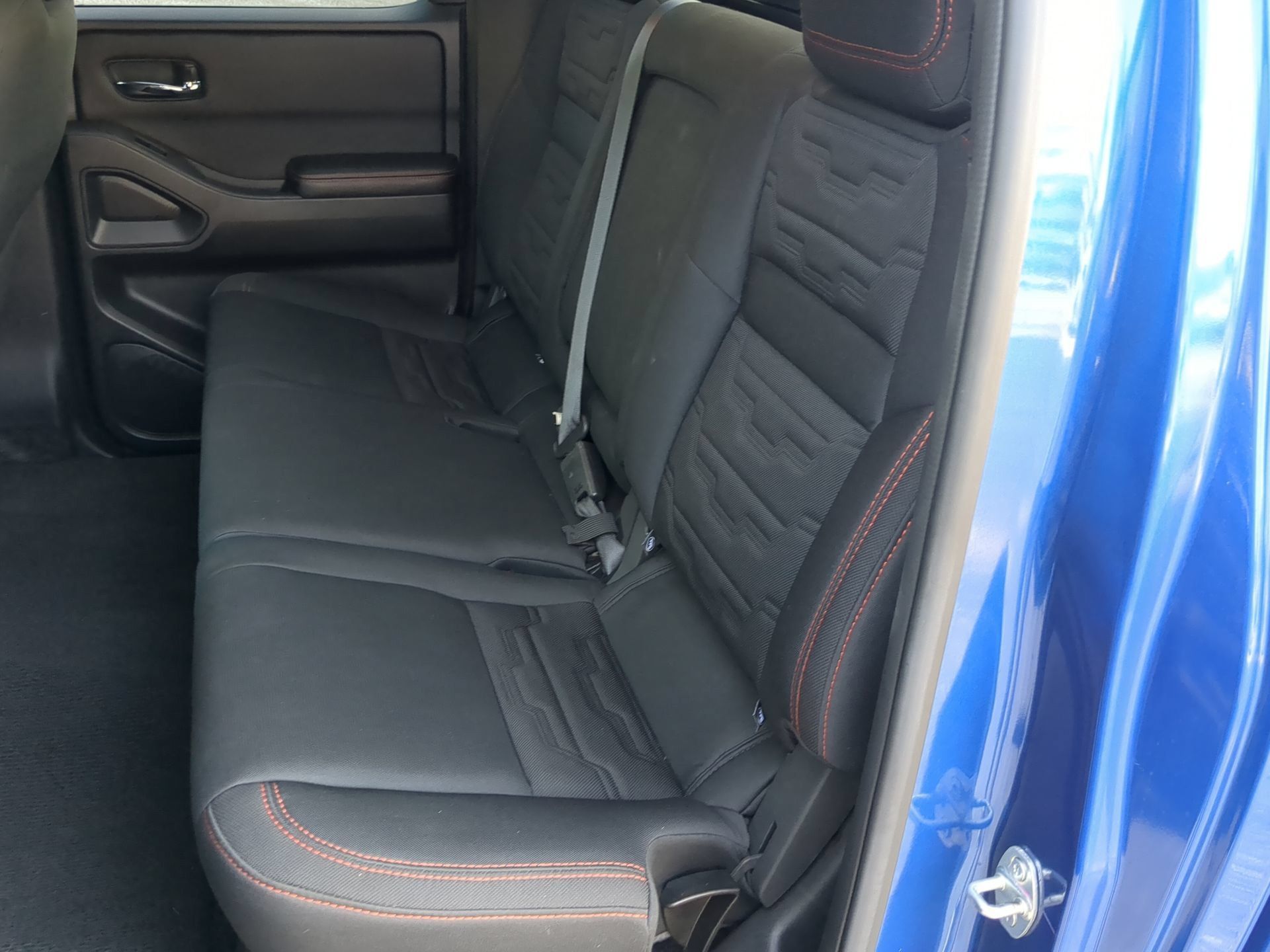 Used 2025 Nissan Frontier Pro-X w/ Pro Convenience Package RWD image 54