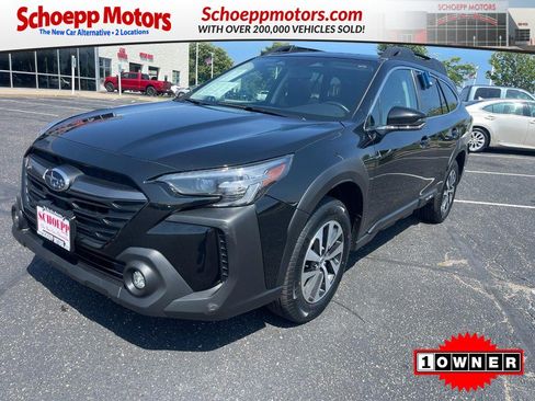 Used 2023 Subaru Outback Premium AWD/4WD image 1