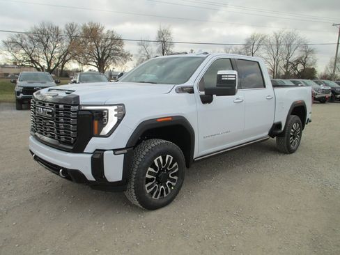 New 2026 GMC Sierra 2500 Denali Ultimate image 10