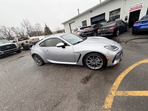 Used 2022 Subaru BRZ Limited image 7