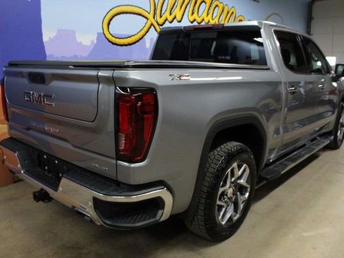 Used 2024 GMC Sierra 1500 SLT w/ SLT Premium Plus Package AWD/4WD image 5
