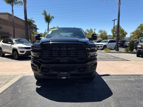 Certified 2025 RAM 2500 Big Horn AWD/4WD image 3