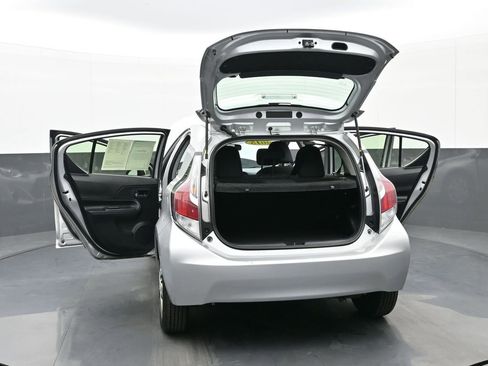 Used 2015 Toyota Prius C Four image 46