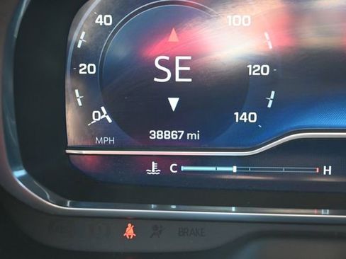 Used 2023 Chevrolet Tahoe LT w/ Luxury Package image 16