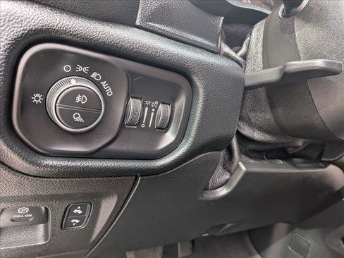 Used 2021 RAM 1500 Laramie image 15