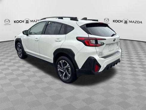 Used 2024 Subaru Crosstrek 2.0i Premium AWD/4WD image 5