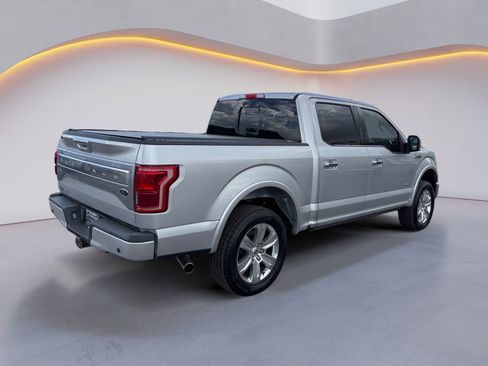 Used 2015 Ford F150 Platinum w/ Equipment Group 701A Luxury AWD/4WD image 3