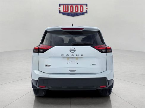 New 2026 Nissan Rogue SV image 3