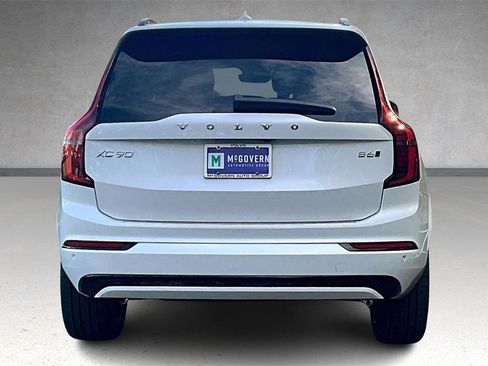 New 2026 Volvo XC90 B6 Ultra w/ Protection Package Premier image 4