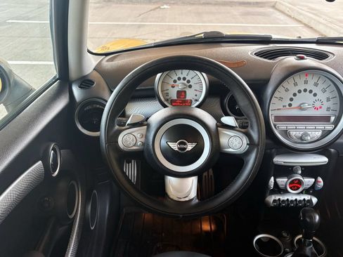 Used 2009 MINI Cooper S FWD image 11