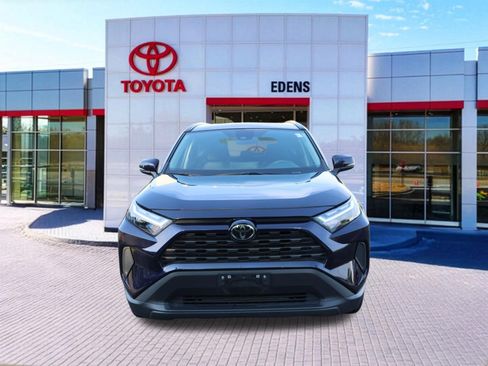 Certified 2025 Toyota RAV4 XLE FWD image 11