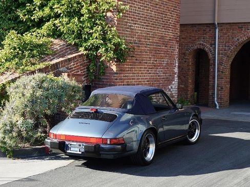 Used 1987 Porsche 911 Carrera RWD image 39