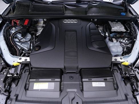 Used 2025 Audi Q7 2.0T Premium Plus AWD/4WD image 27