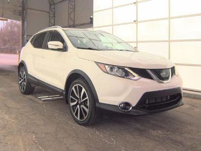 Used 2017 Nissan Rogue Sport SL w/ SL Premium Package