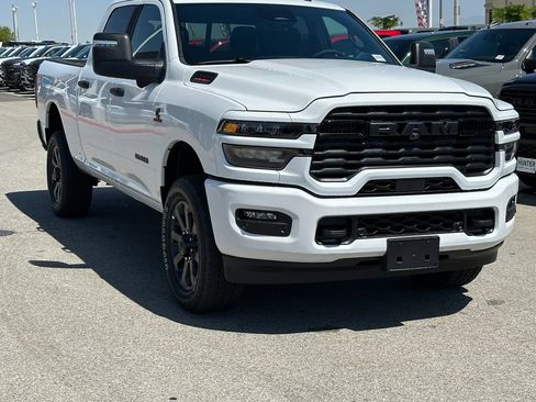 New 2026 RAM 2500 Big Horn AWD/4WD image 11