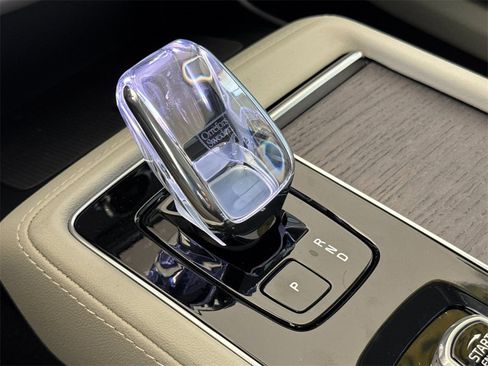 New 2026 Volvo XC90 T8 Ultra image 22