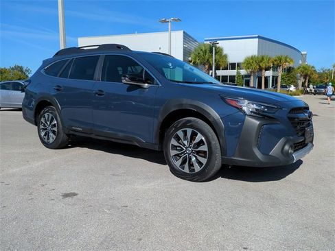 Used 2023 Subaru Outback Limited image 2