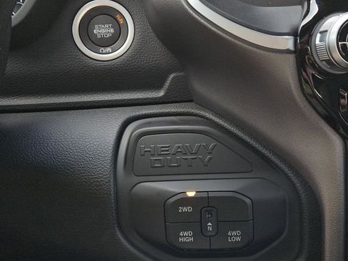 New 2026 RAM 2500 Lone Star AWD/4WD image 18