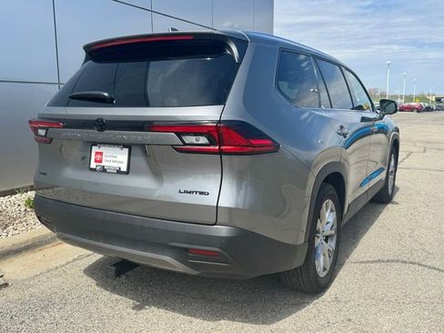 Certified 2025 Toyota Grand Highlander AWD image 45