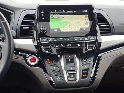 Used 2024 Honda Odyssey Touring image 14