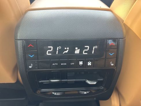 Used 2022 Jeep Grand Cherokee Summit w/ Adv Protech Group IV image 14