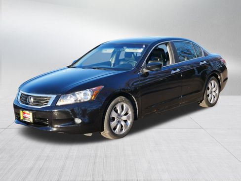 Used 2010 Honda Accord EX-L image 3