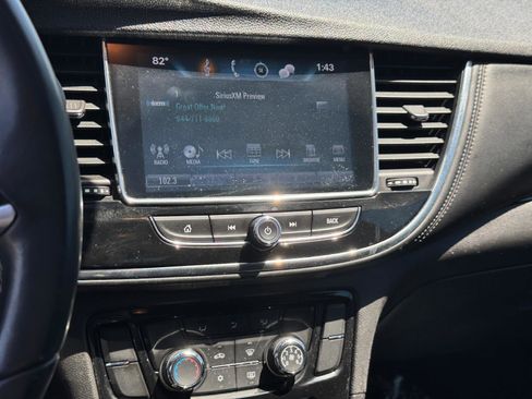 Used 2018 Buick Encore Sport Touring AWD/4WD image 15