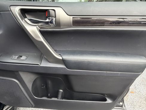 Certified 2023 Lexus GX 460 Premium AWD/4WD image 42