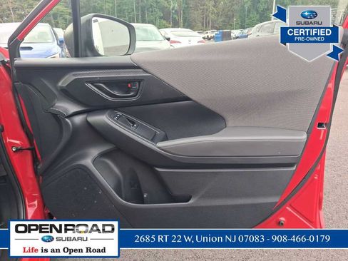 Used 2025 Subaru Crosstrek 2.5i Premium AWD/4WD image 40