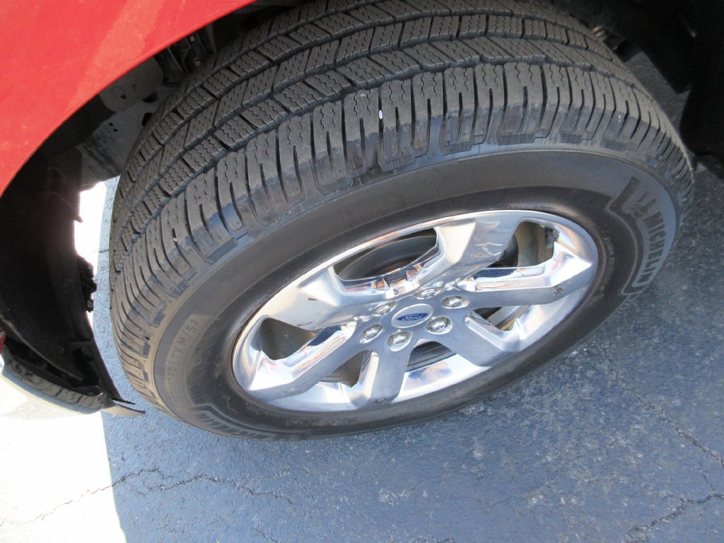 Used 2022 Ford F150 Lariat w/ Equipment Group 502A High AWD/4WD image 11