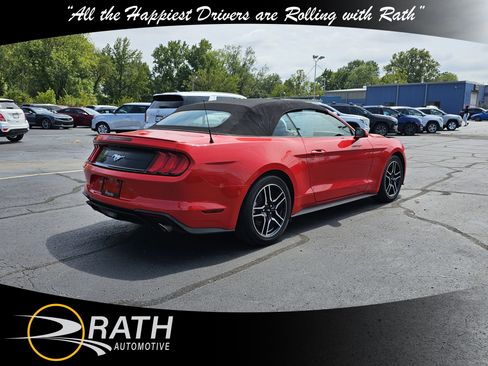 Used 2022 Ford Mustang Premium image 8